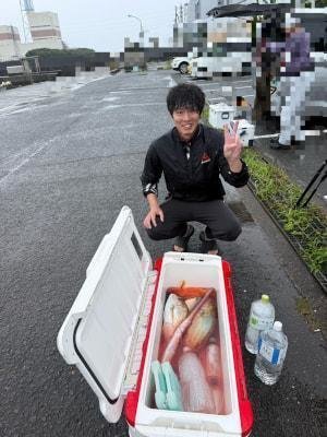カンパチ・アカヤガラ