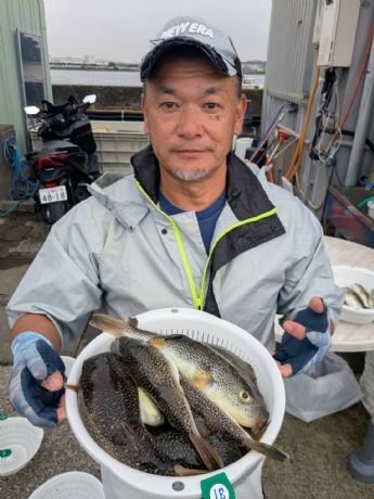 ショウサイフグ