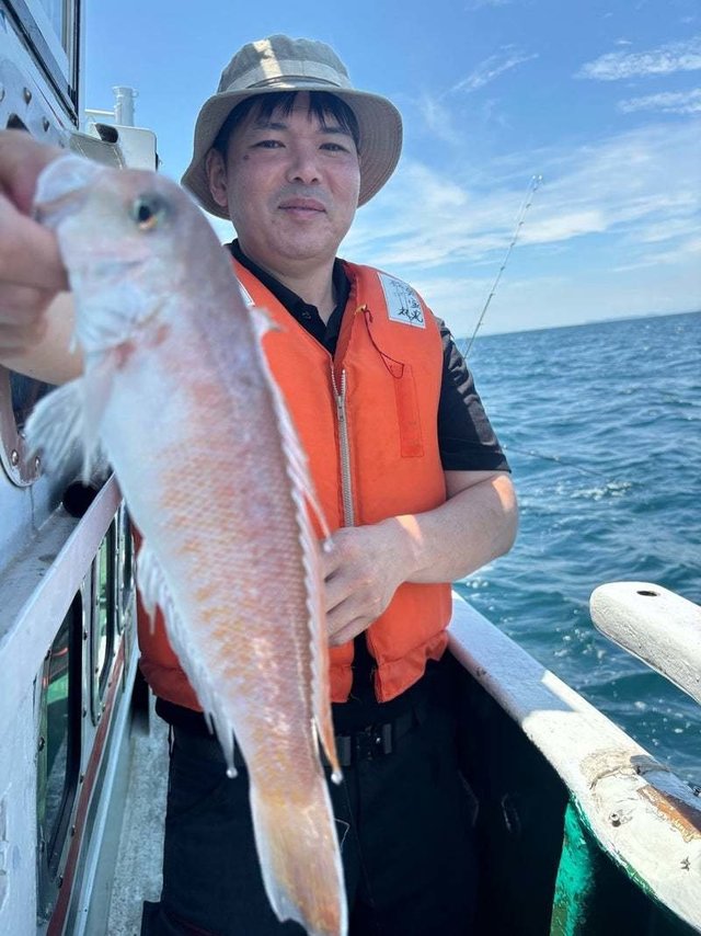 シロアマダイ