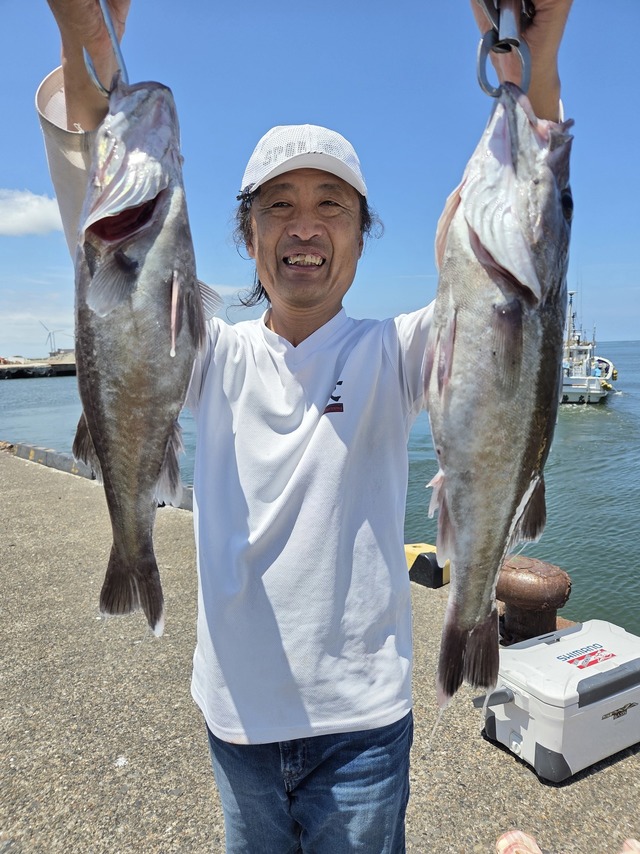 アラ