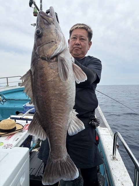 アラ