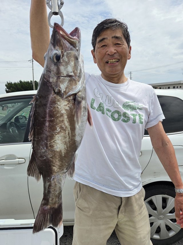アラ