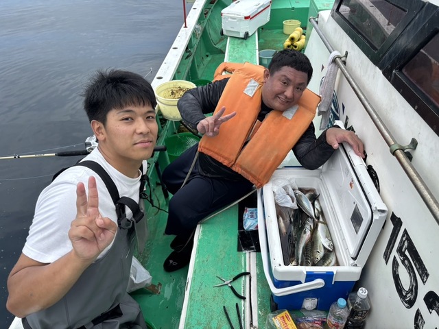 マアジ