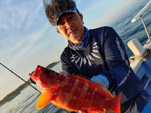 アカハタ