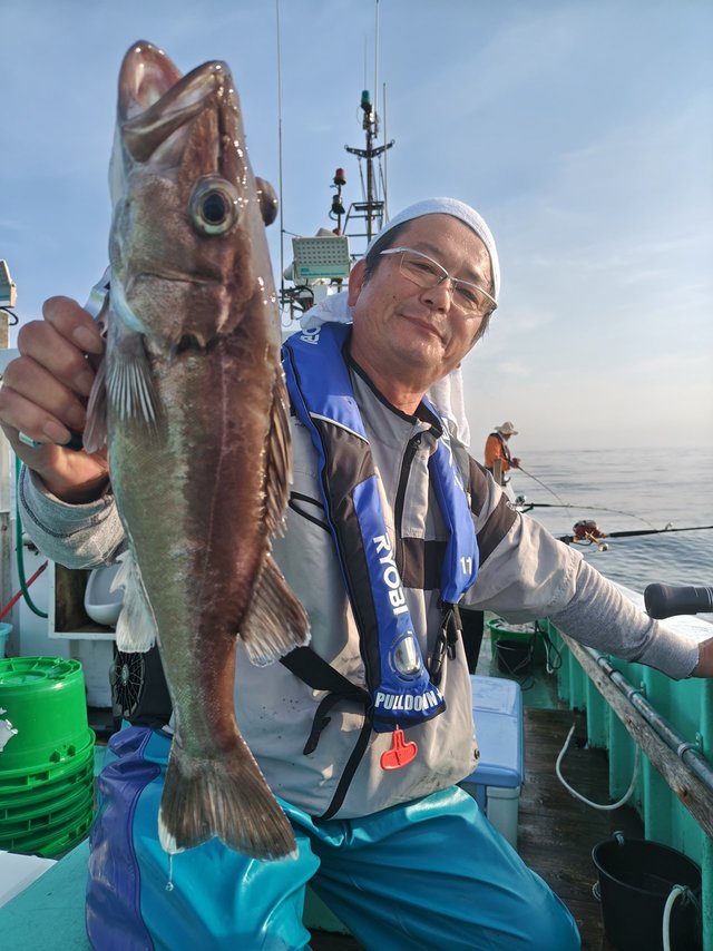 アラ