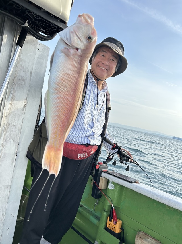 シロアマダイ