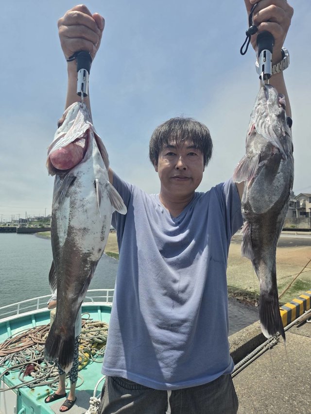 アラ