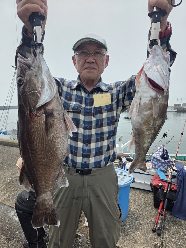 アラ
