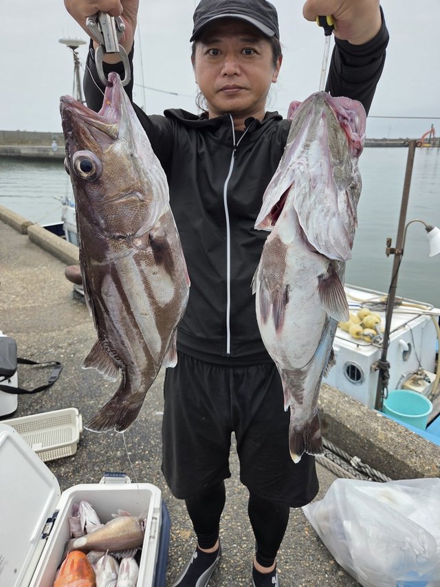 アラ