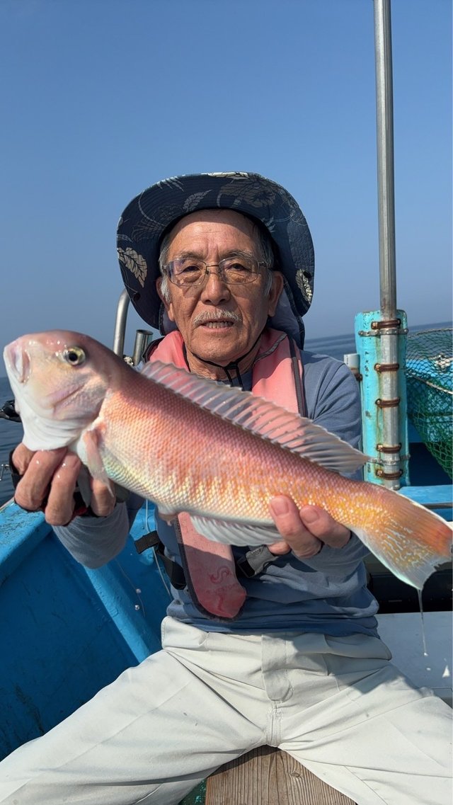 シロアマダイ