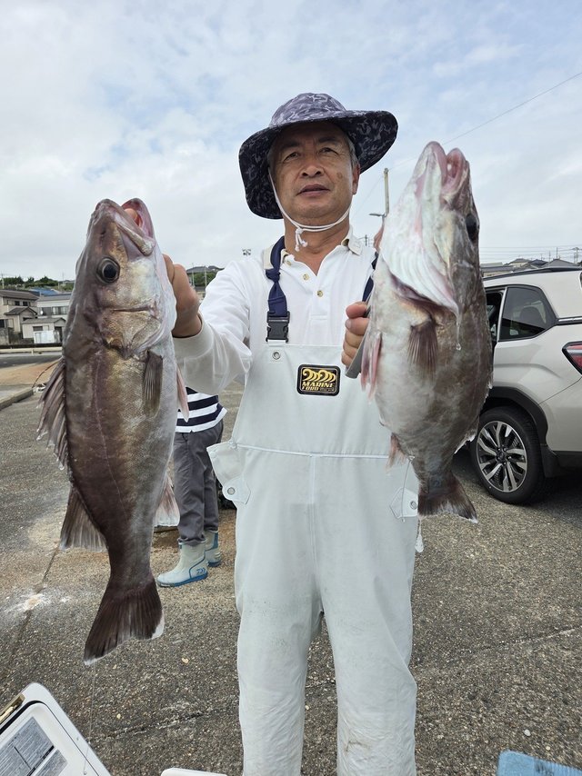 アラ
