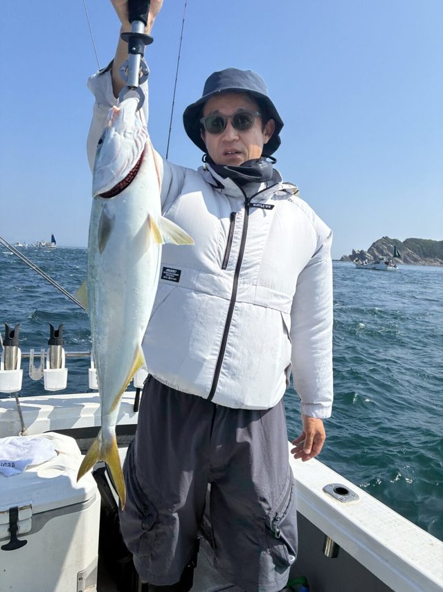 メジロ(ブリ)