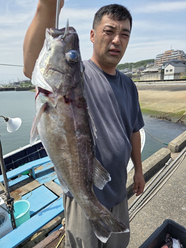 アラ