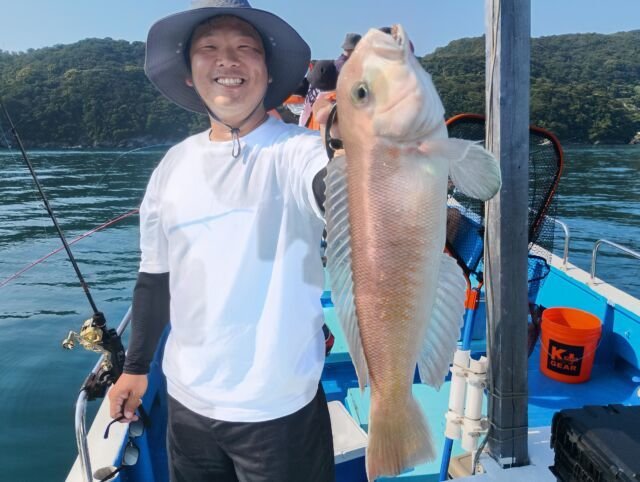 シロアマダイ