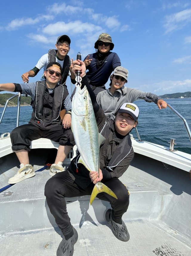 ハマチ(ブリ)