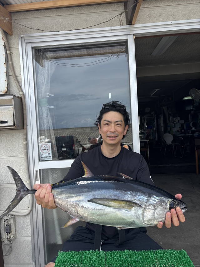キメジ(キハダ)