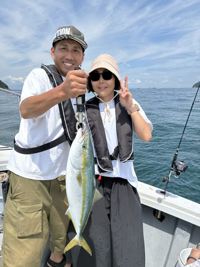 ハマチ(ブリ)
