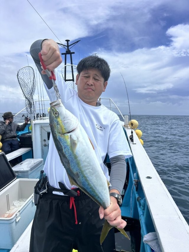 サンパク(ブリ)
