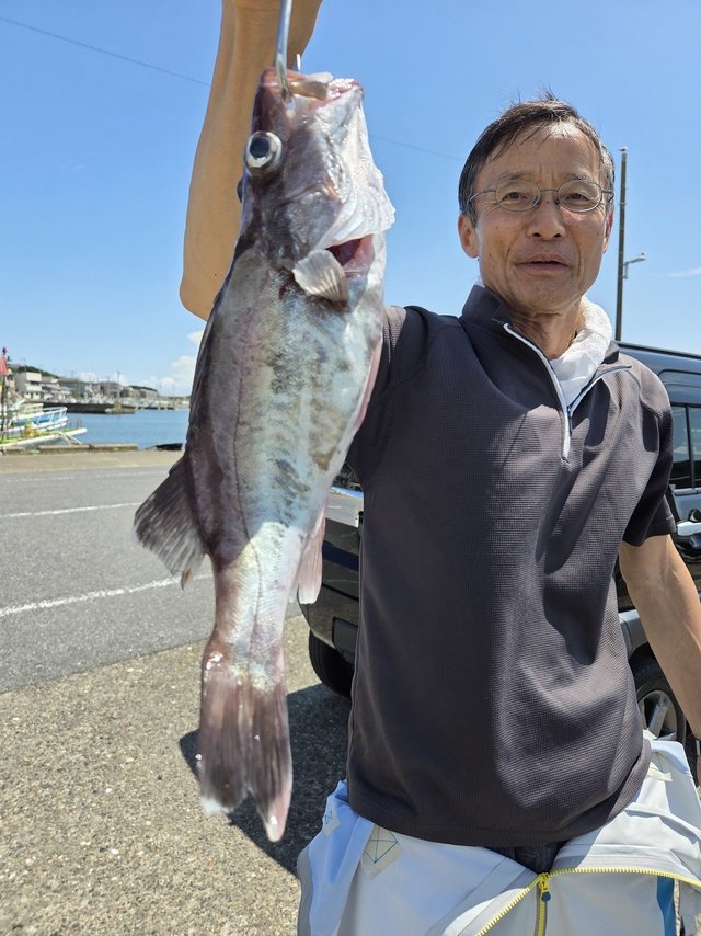 アラ