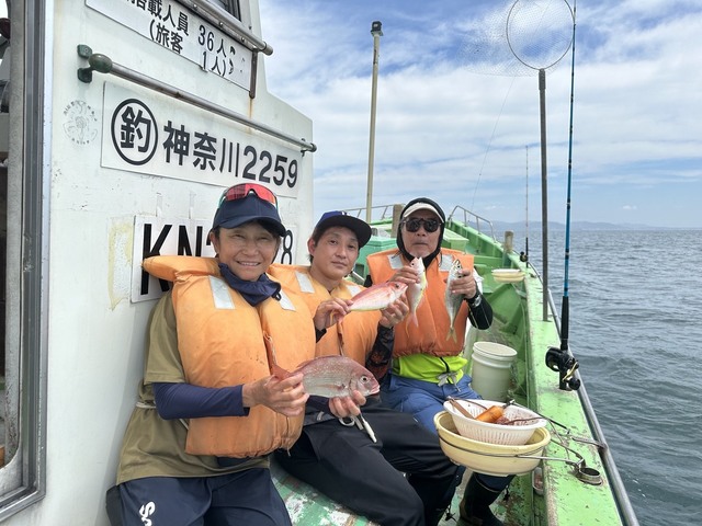 タイ(マダイ)・イトヨリ(イトヨリダイ)