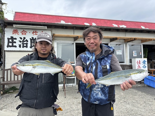 イナダ(ブリ)