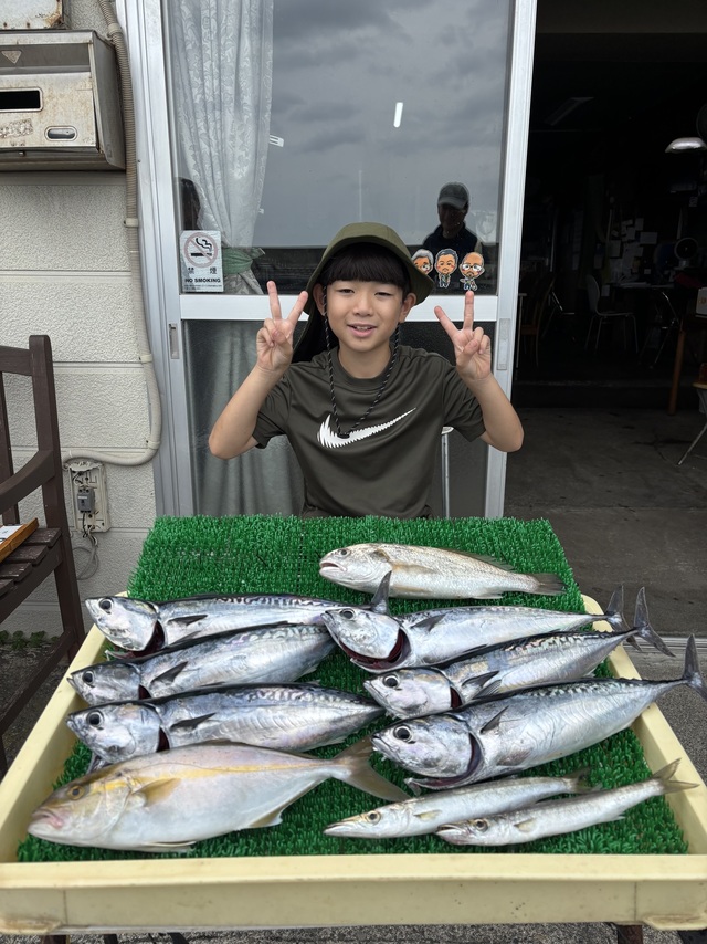 イナダ(ブリ)