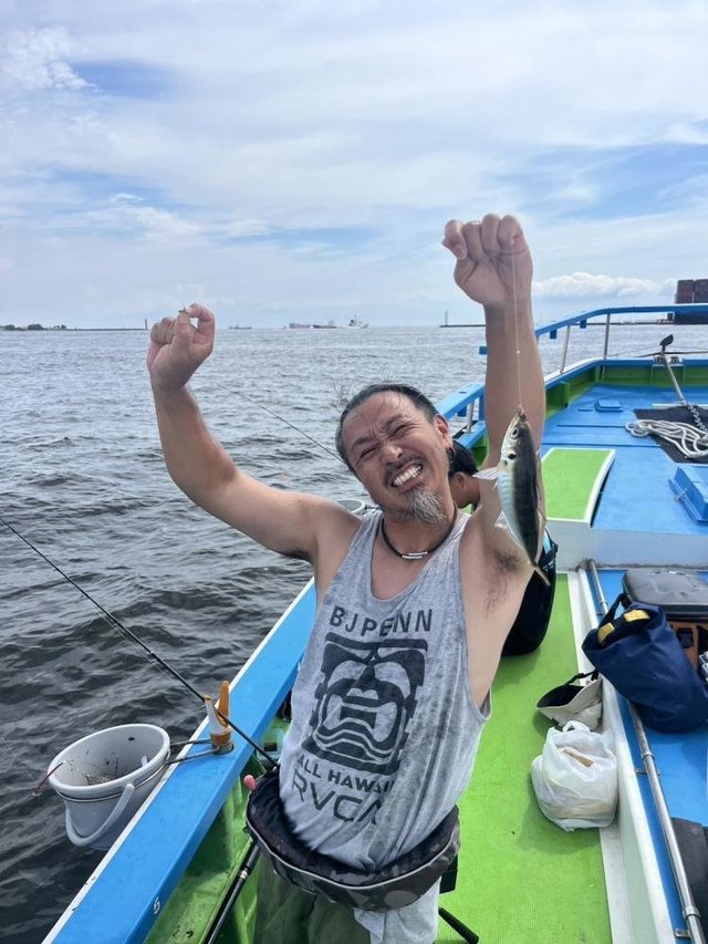 マアジ
