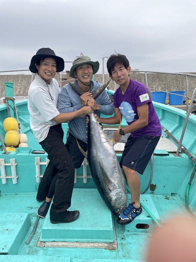 キハダマグロ(キハダ)