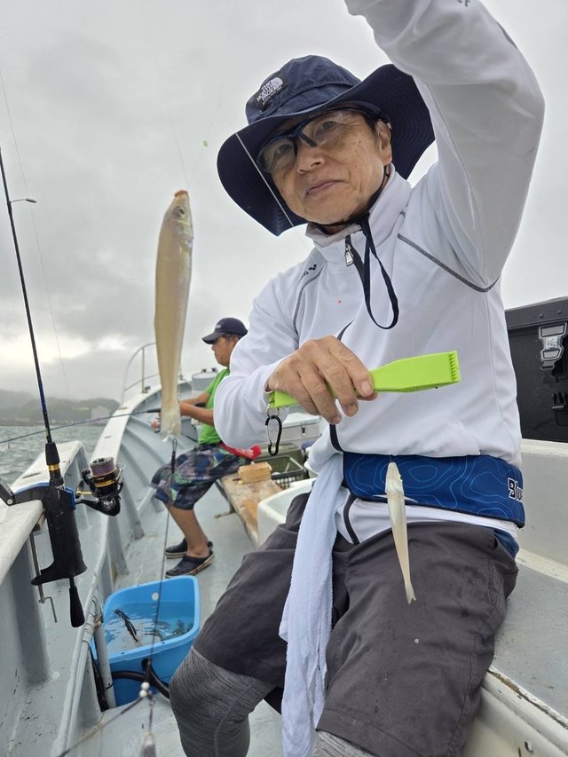 シロギス