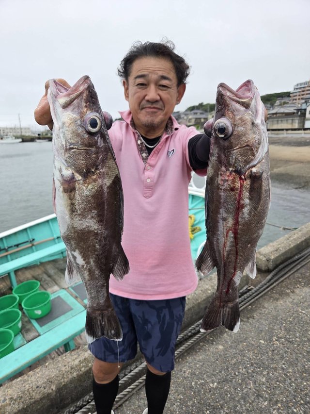 アラ