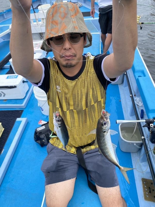 マアジ