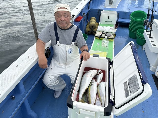 ワラサ(ブリ)