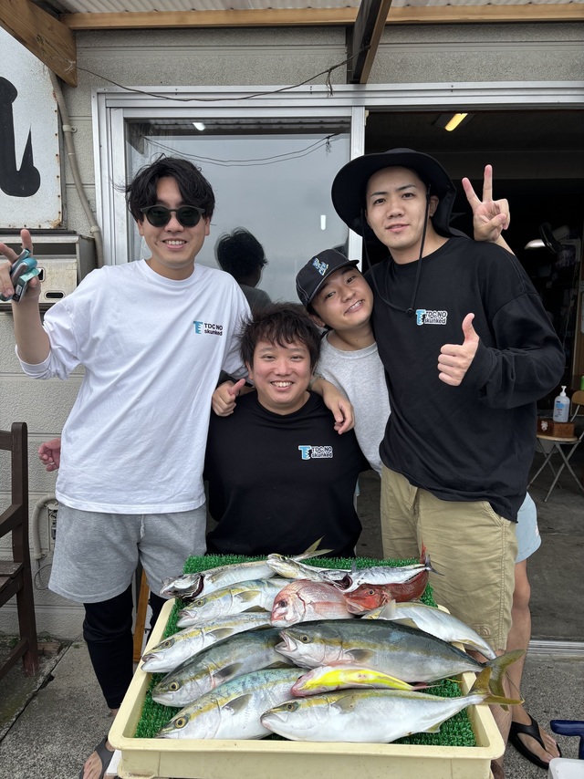 イナダ(ブリ)