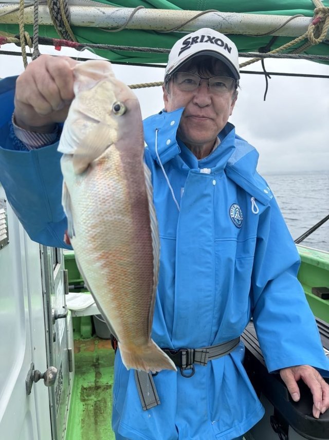 シロアマダイ