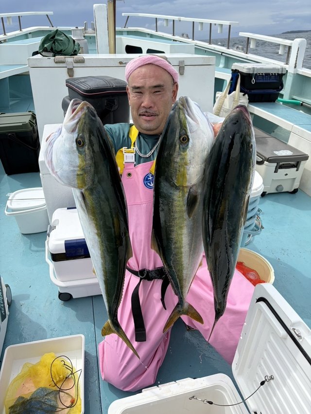 ワラサ(ブリ)