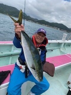 ワラサ(ブリ)
