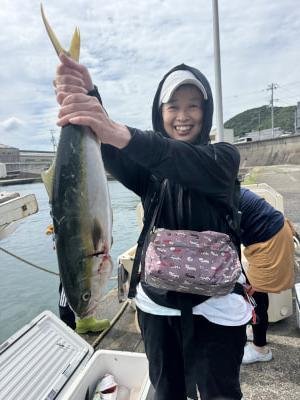 メジロ(ブリ)