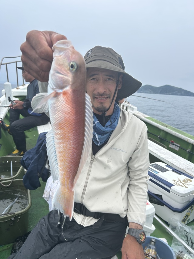 シロアマダイ