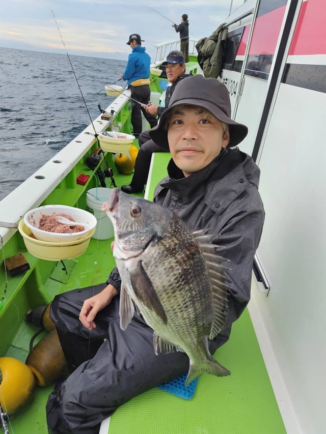 クロダイ