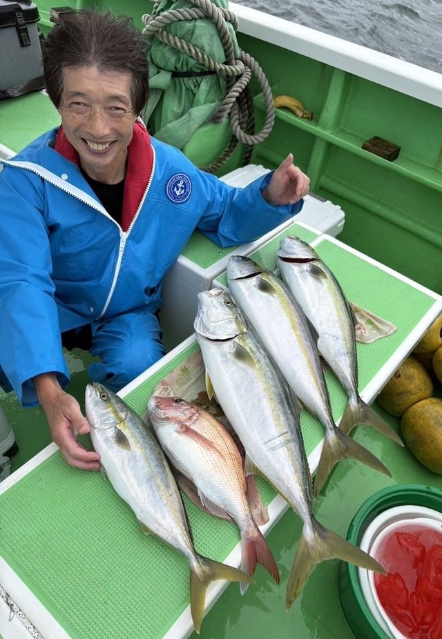 マダイ・イナダ(ブリ)・ワラサ(ブリ)