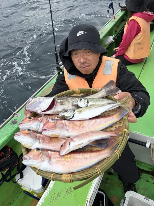 アラ・アジ(マアジ)・アマダイ(アカアマダイ)