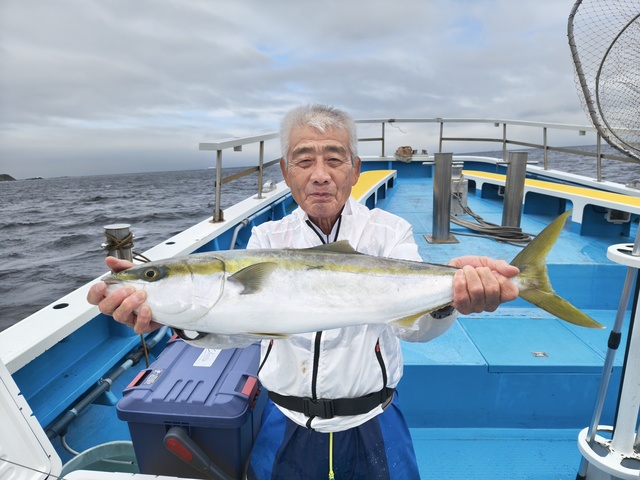 ワラサ(ブリ)