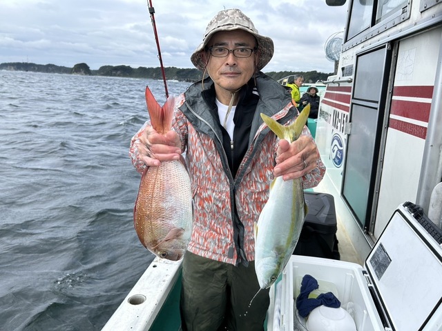 イナダ(ブリ)