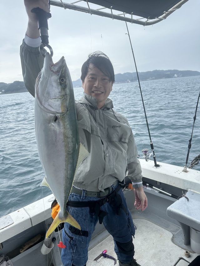 メジロ(ブリ)