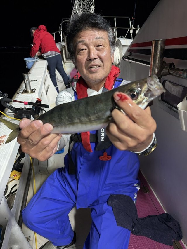 マアジ