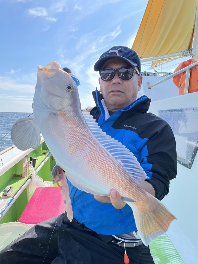 シロアマダイ