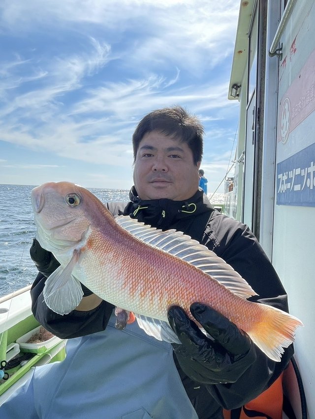 シロアマダイ