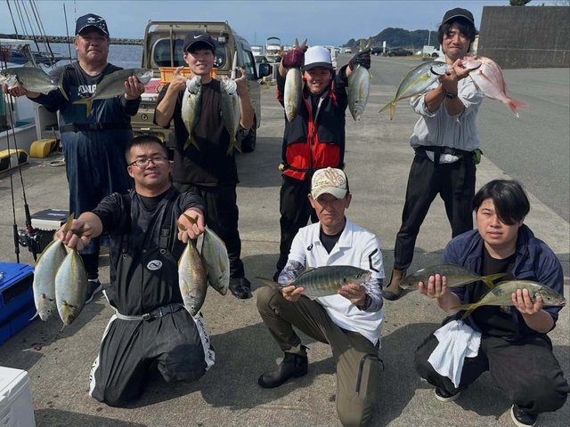 マダイ・シマアジ・イナダ(ブリ)