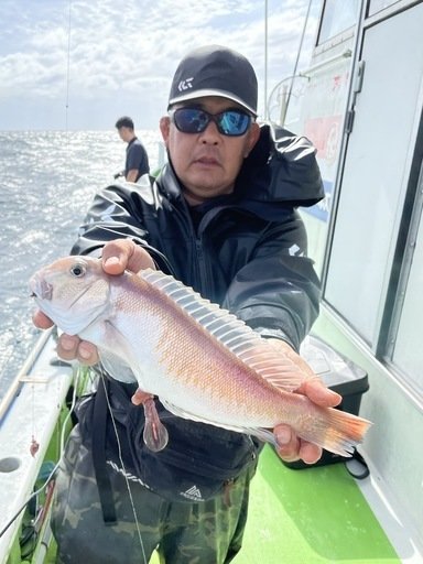 シロアマダイ