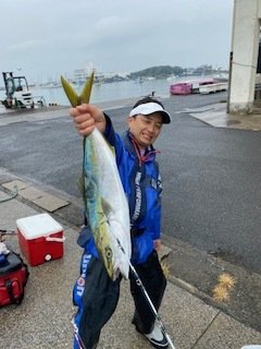 ワラサ(ブリ)
